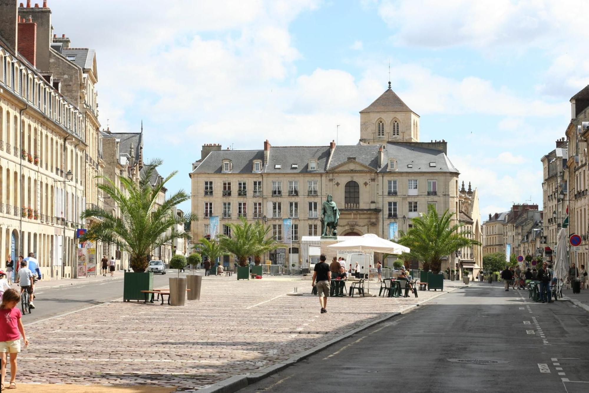 Le Castel D'Orne - Piscine Et Terrasse كان المظهر الخارجي الصورة